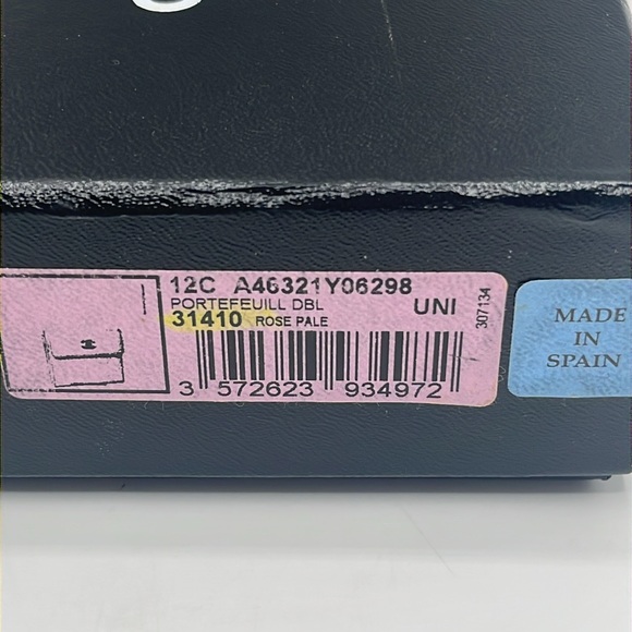 Chanel Portefeuill Double Compact Wallet - Picture 14 of 14